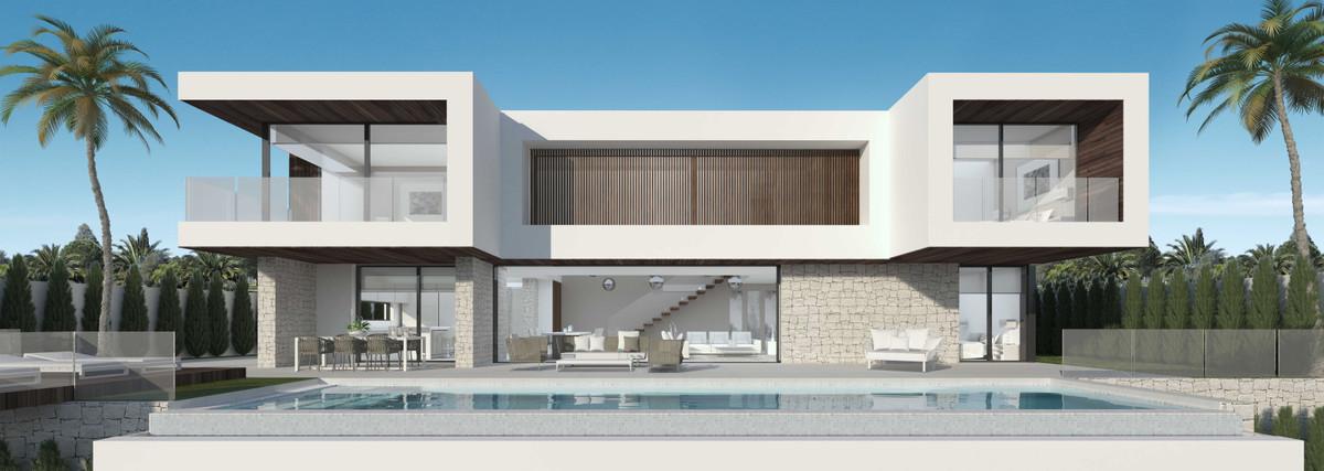 Villa Detached in Estepona