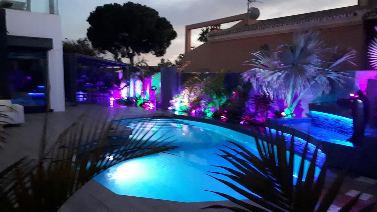 Villa Detached in Las Chapas
