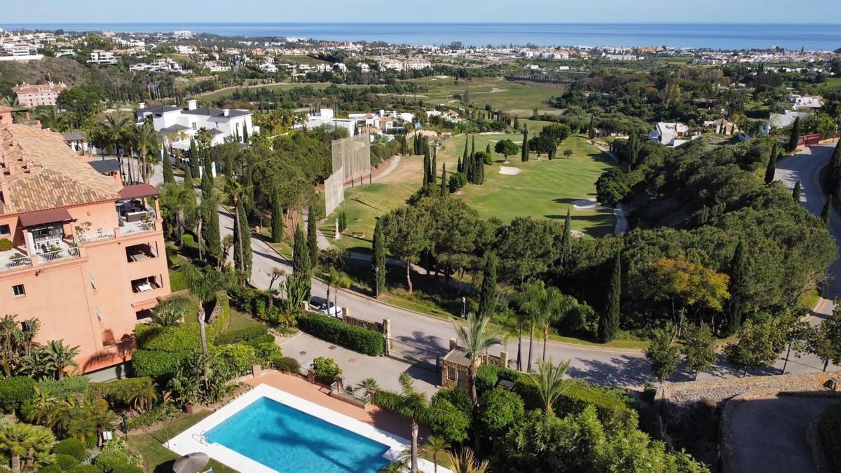 Apartment Penthouse in Benahav&iacute;s