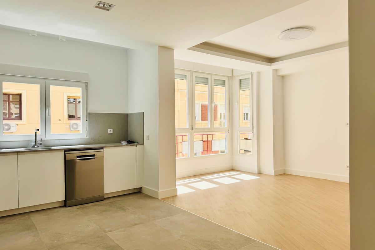 Apartment Ground Floor in M&aacute;laga