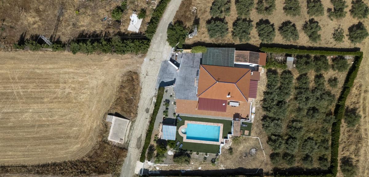 Villa Detached in Coín