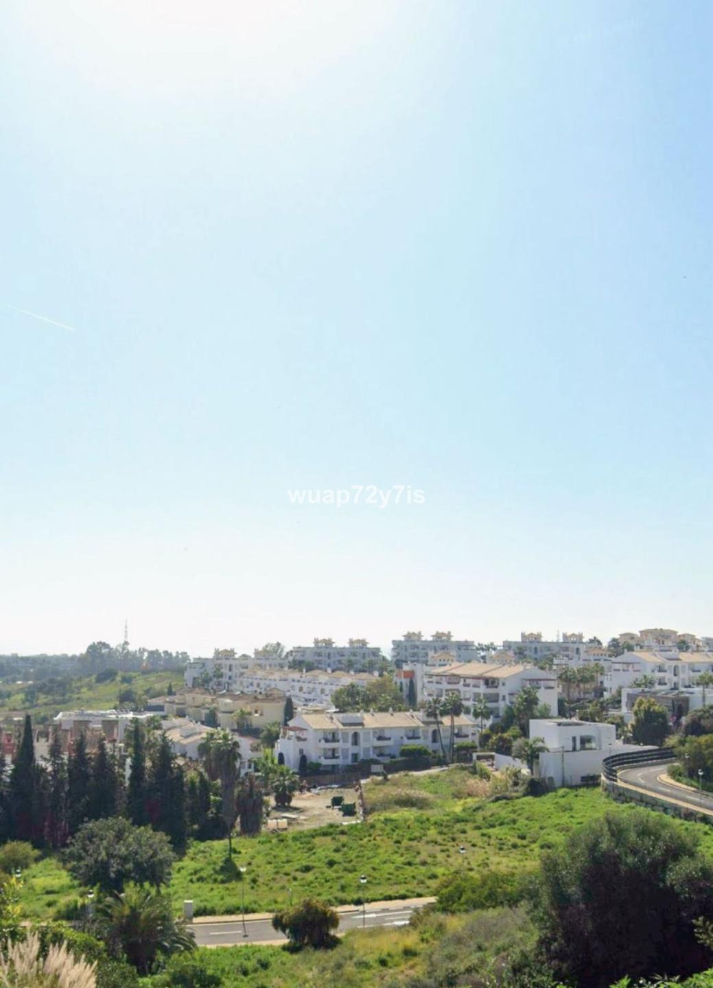 Plot Residential in Estepona
