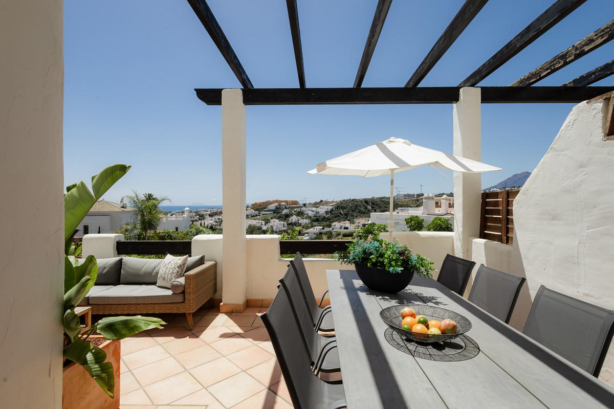 Apartment Middle Floor in Estepona