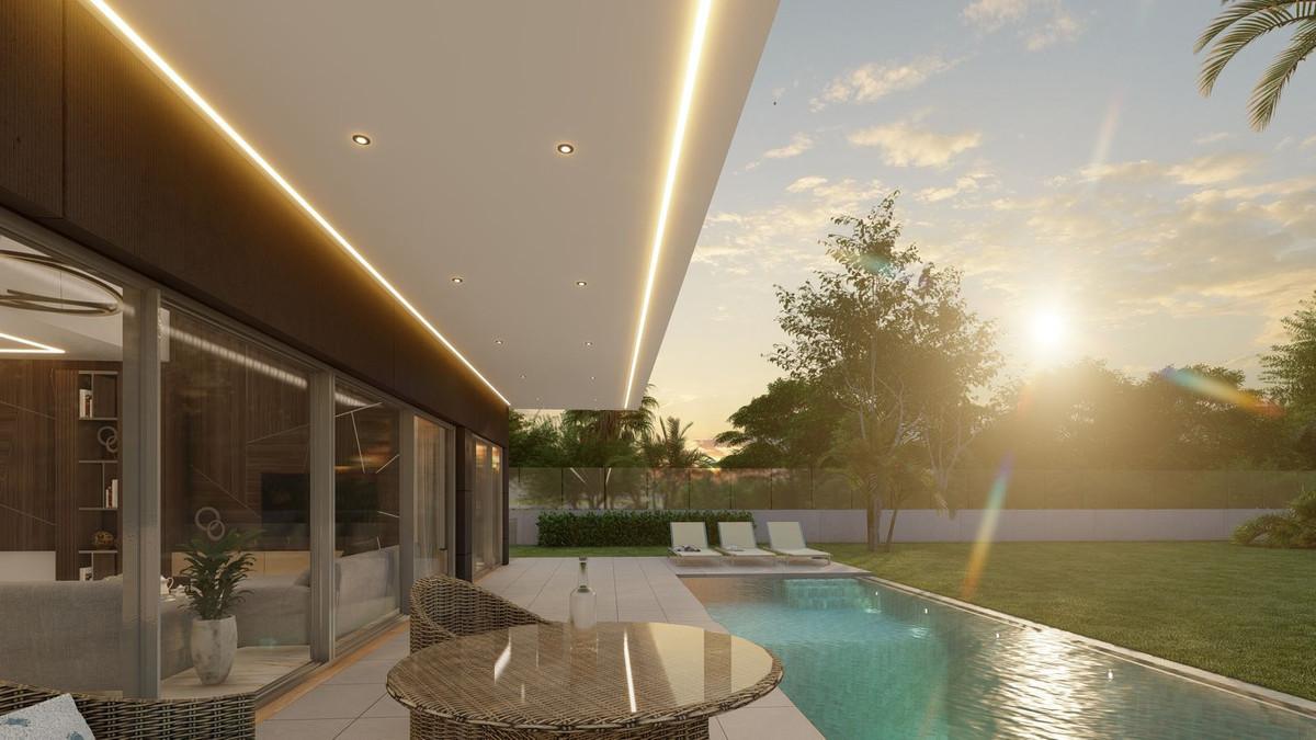 House Detached Villa in Benalmadena