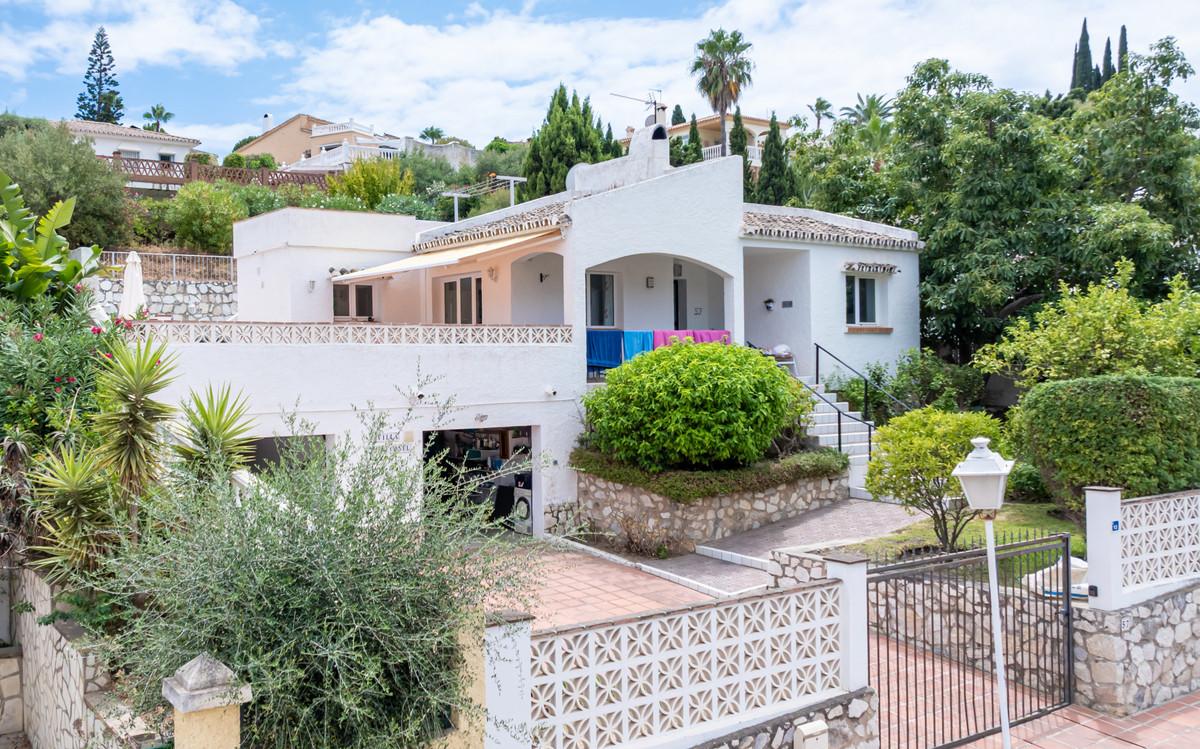 Villa Detached in Cerros del Aguila