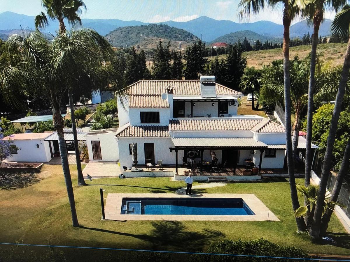 Villa Finca in Estepona