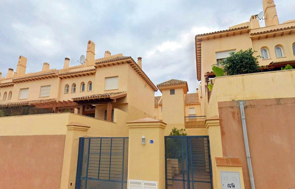 Villa Semi Detached in Calahonda