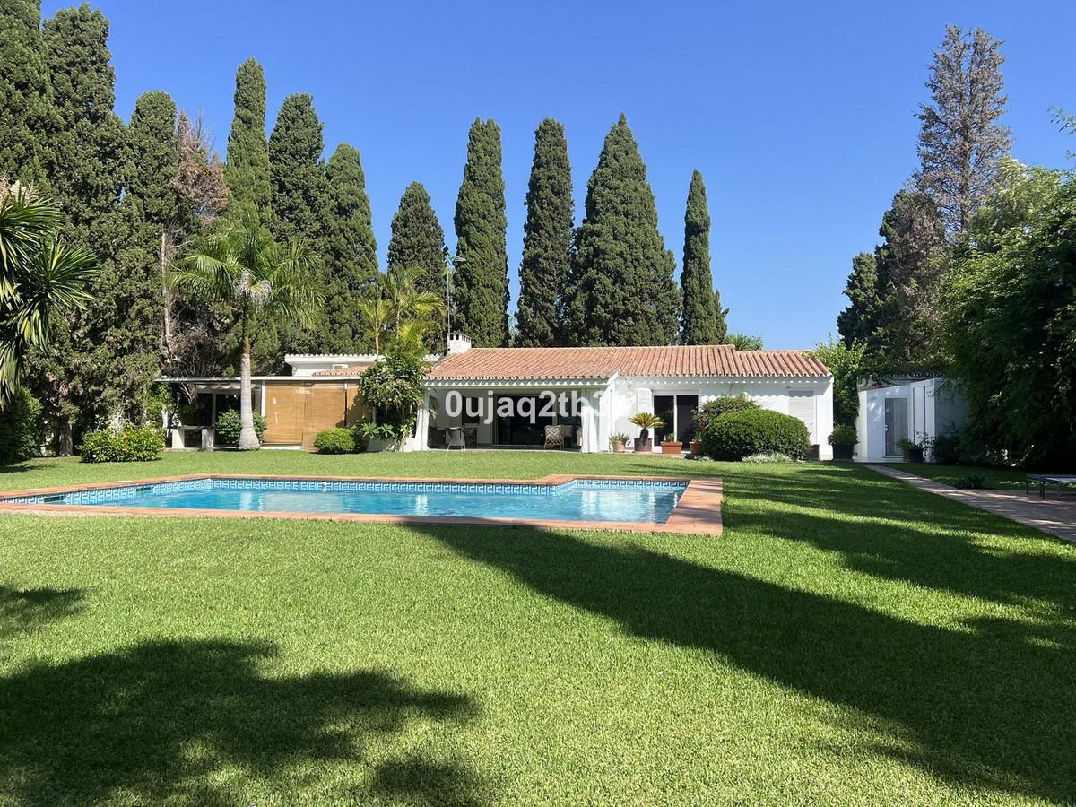 Villa Detached in Cortijo Blanco