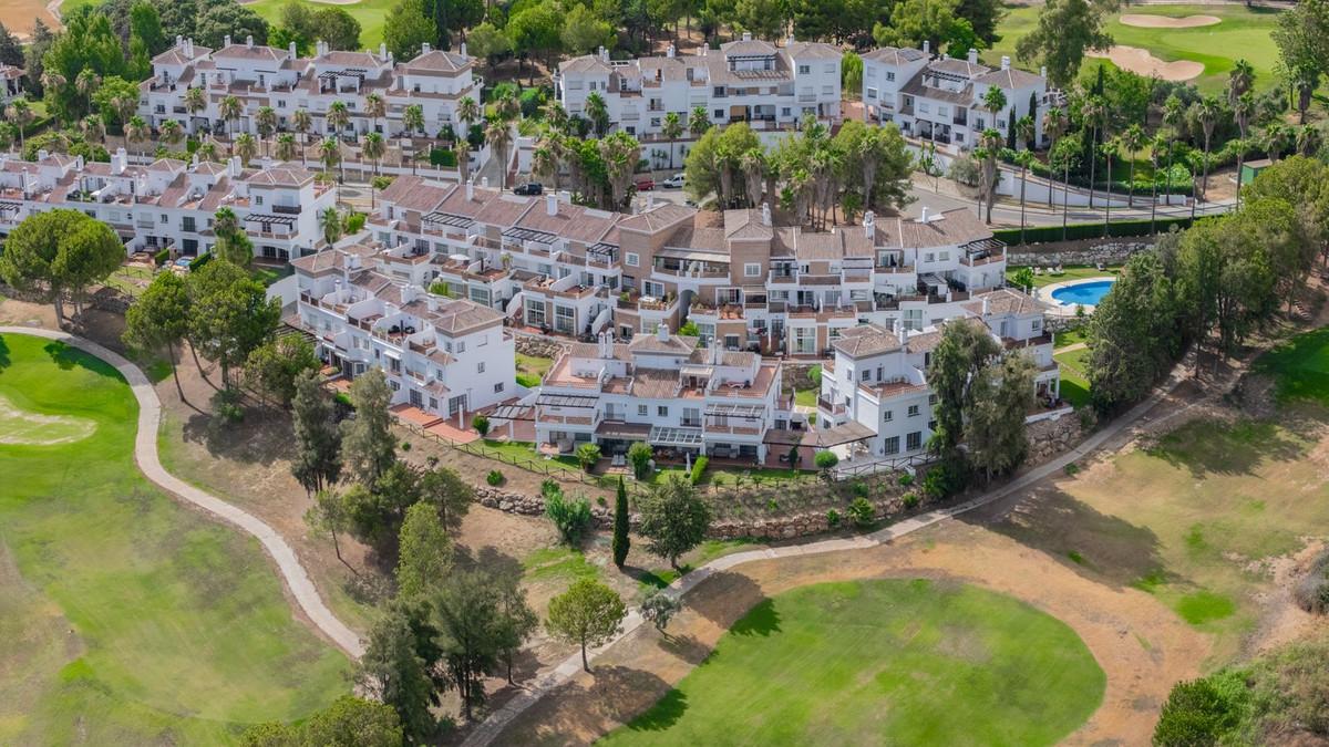 Villa Semi Detached in Alhaurín de la Torre