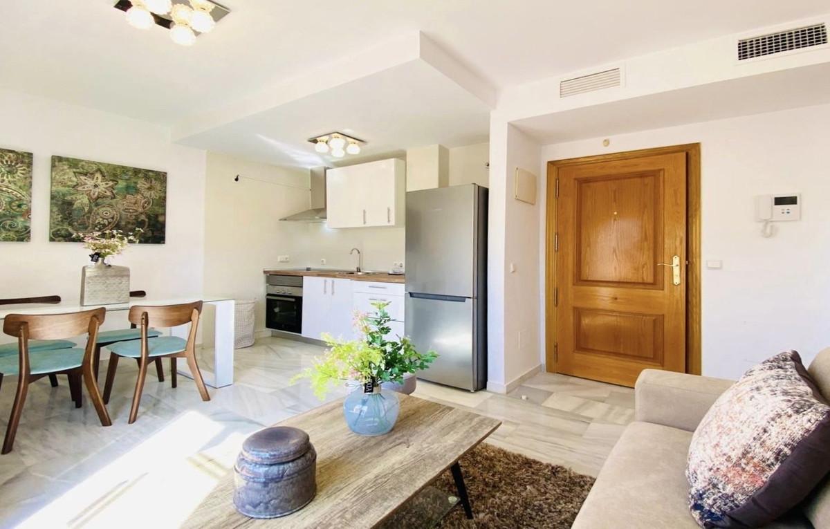 Apartment Penthouse in San Luis de Sabinillas