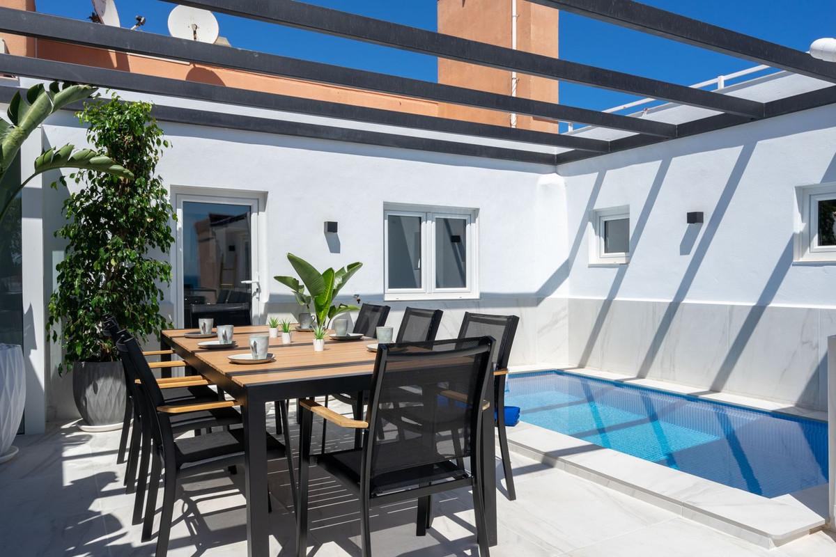Apartment Penthouse in Fuengirola