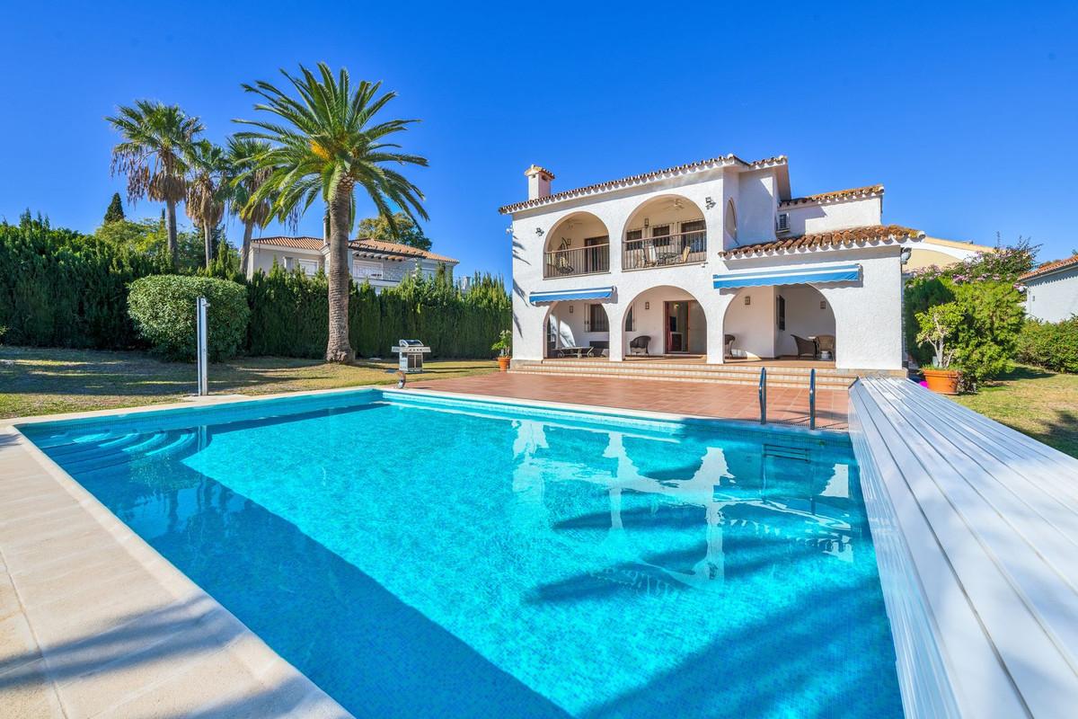 Villa Detached in Atalaya