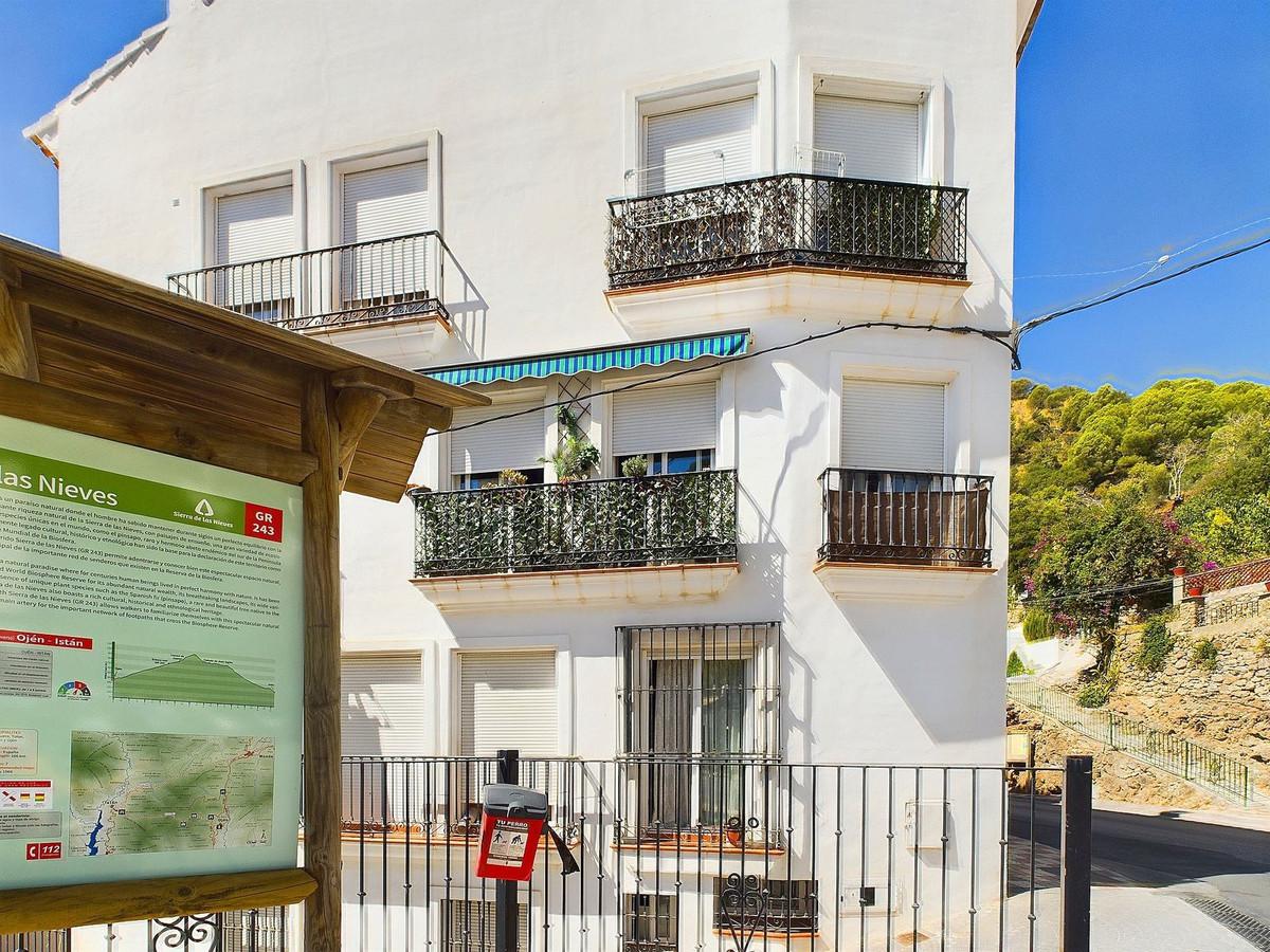 Apartment Ground Floor in Ojén