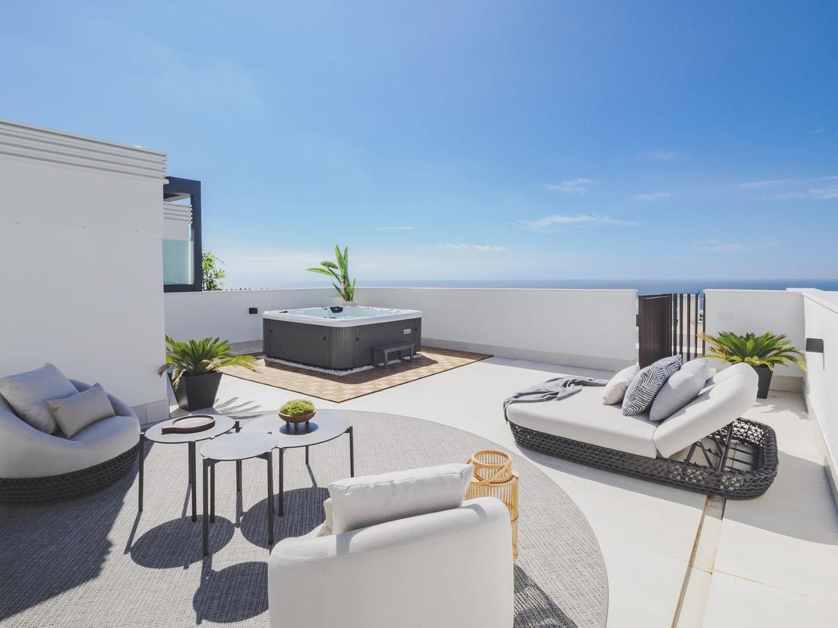 Apartment Penthouse Duplex in Higueron