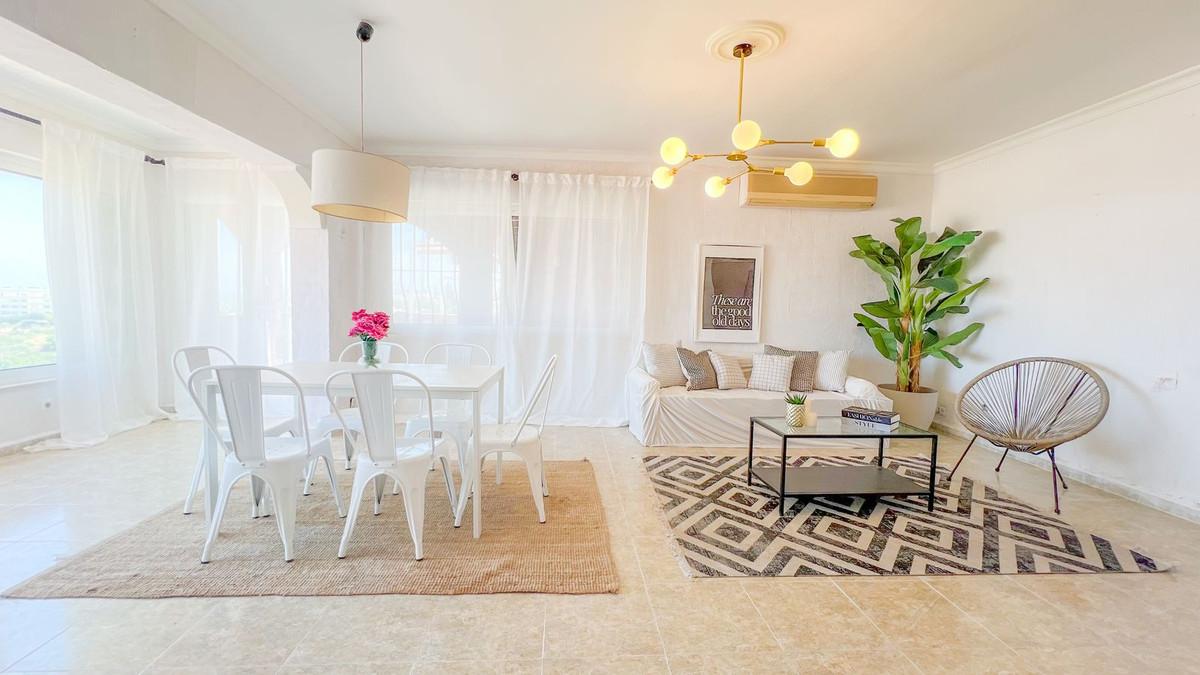 Villa Detached in El Chaparral