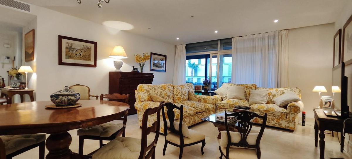 Apartment Ground Floor in Punta Chullera