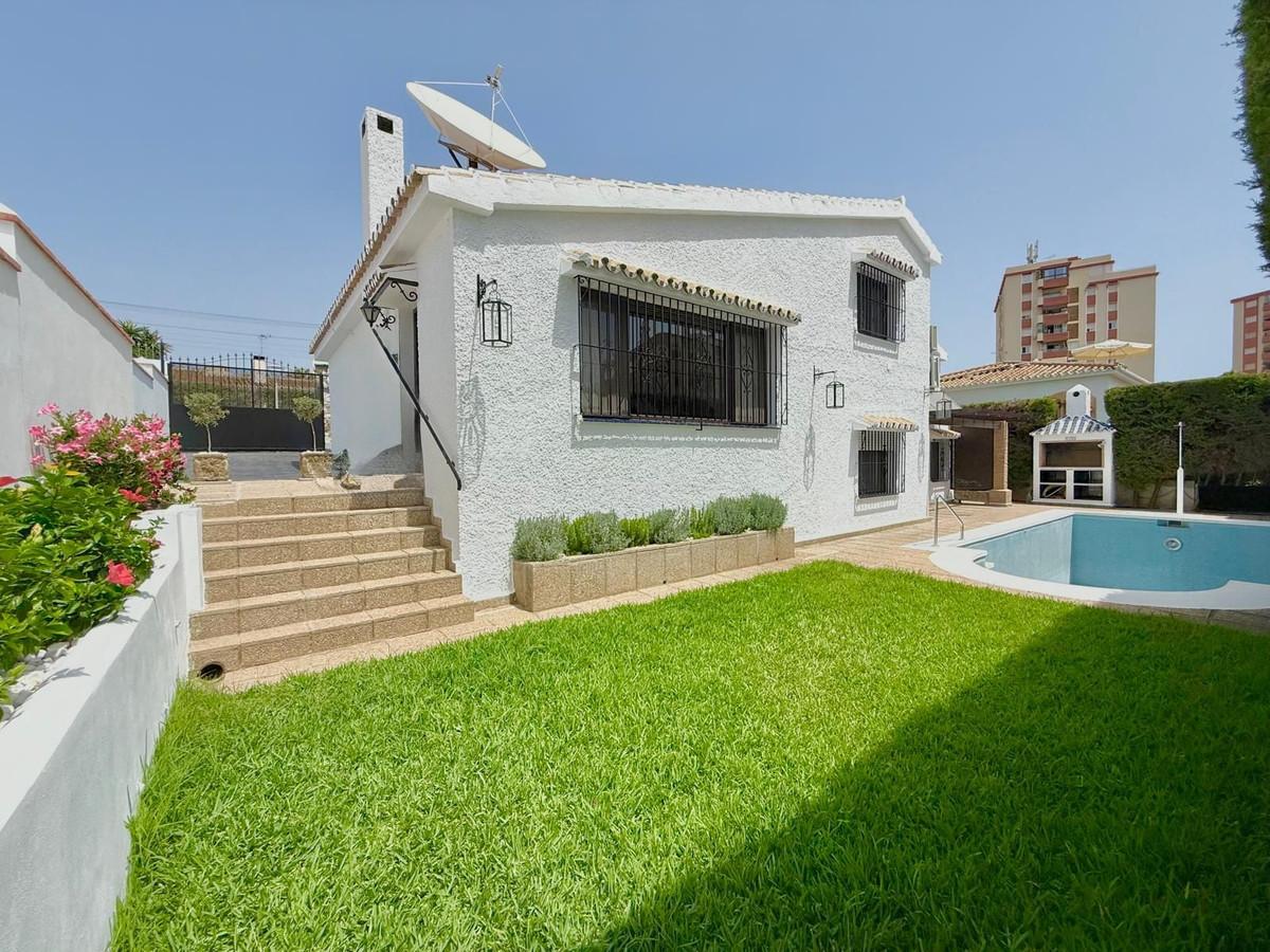 Villa Detached in Fuengirola