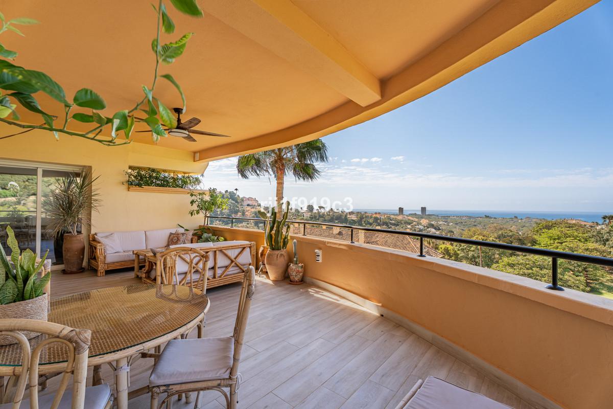 Apartment Middle Floor in Elviria