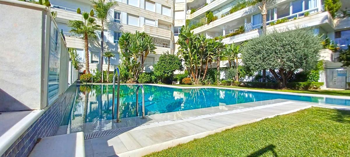 Apartment Middle Floor in Marbella