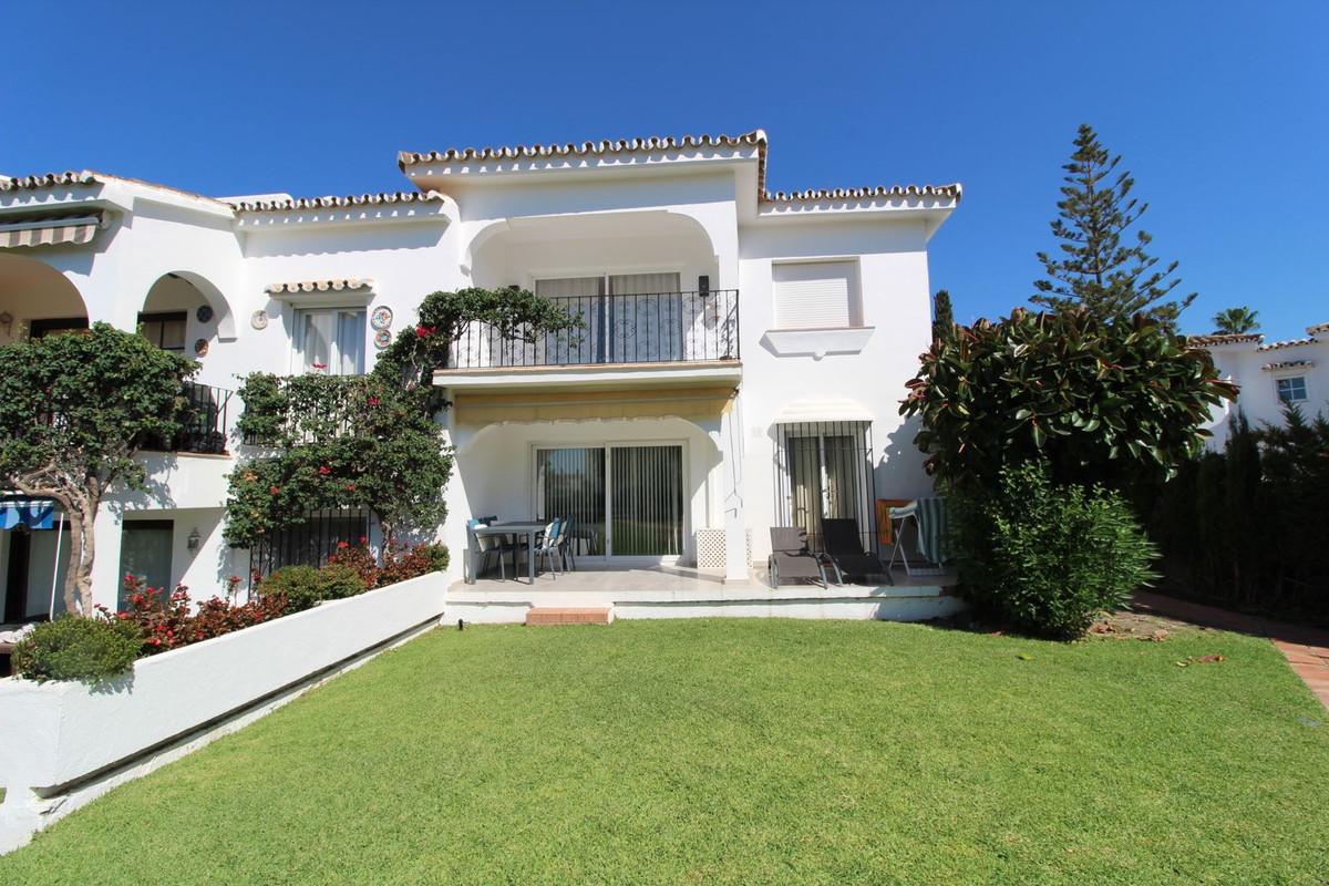 Apartment Ground Floor in El Paraiso