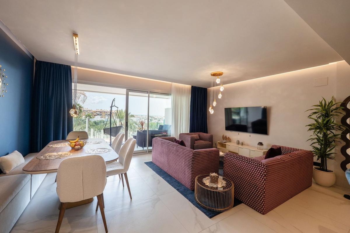 Apartment Middle Floor in San Pedro de Alcántara