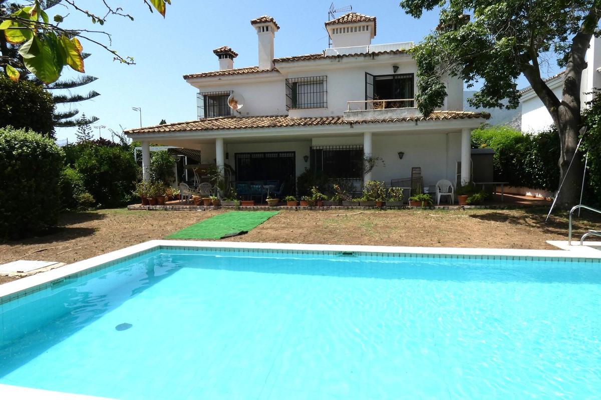 Villa Detached in Marbella