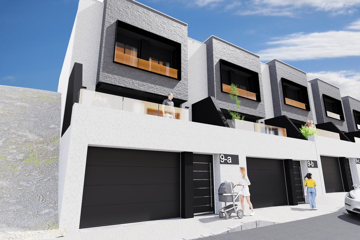 Villa Semi Detached in Antequera
