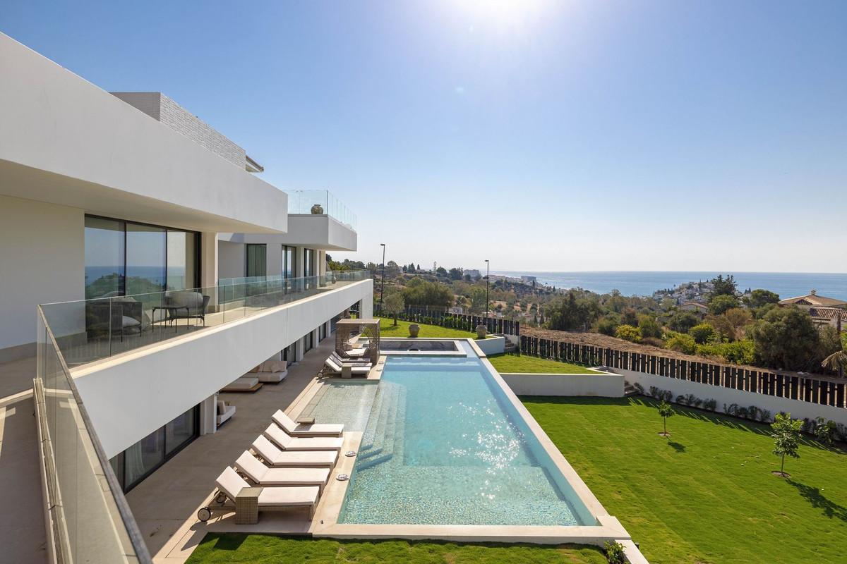 Villa Detached in Benalmadena