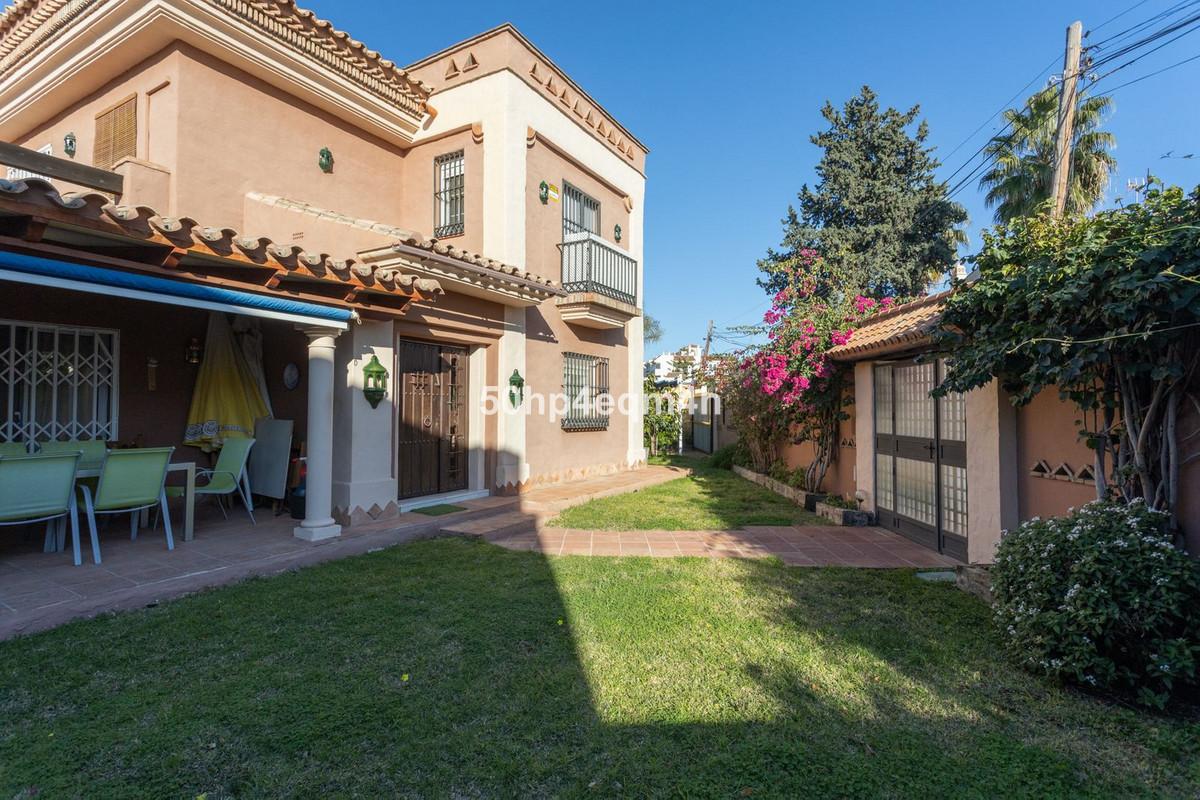 Villa Detached in San Pedro de Alcántara