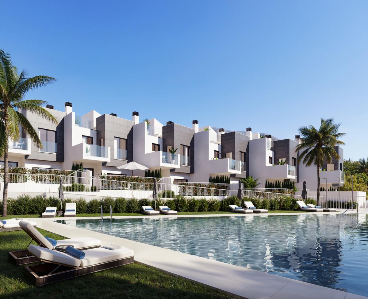 Villa Semi Detached in Fuengirola