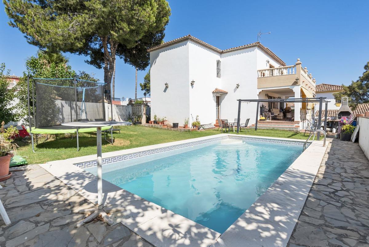 Villa Detached in Estepona