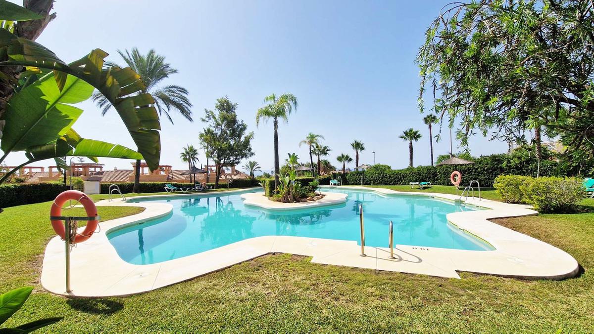 Townhouse Semi Detached in Estepona