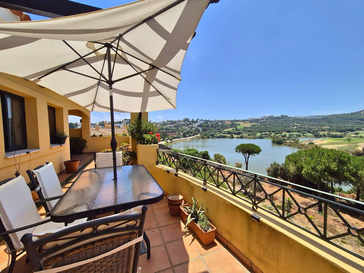 Apartment Penthouse in Sotogrande Alto
