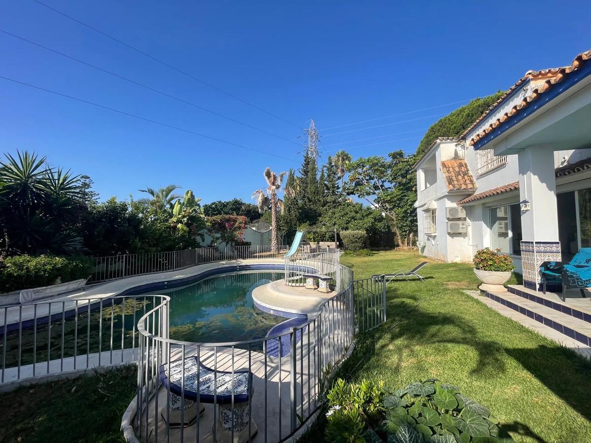 Villa Detached in Marbella
