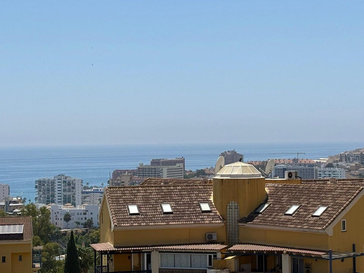 Apartment Middle Floor in Benalmadena Costa
