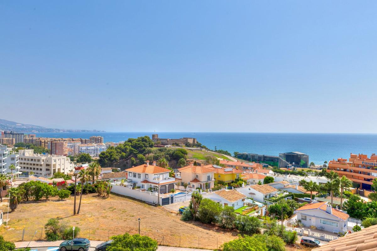 Apartment Penthouse in Fuengirola