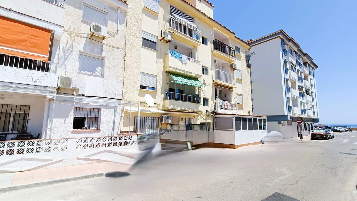 Apartment Ground Floor in San Luis de Sabinillas