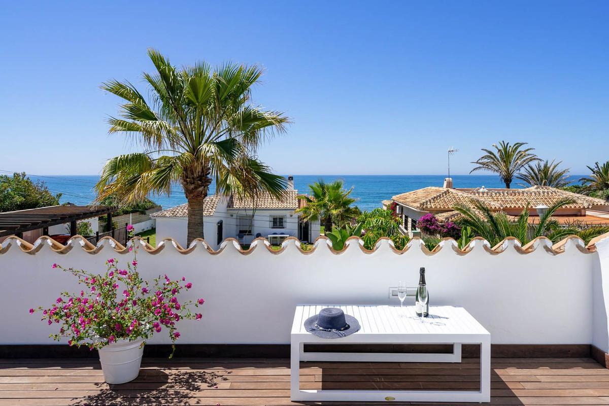Villa Detached in Marbesa