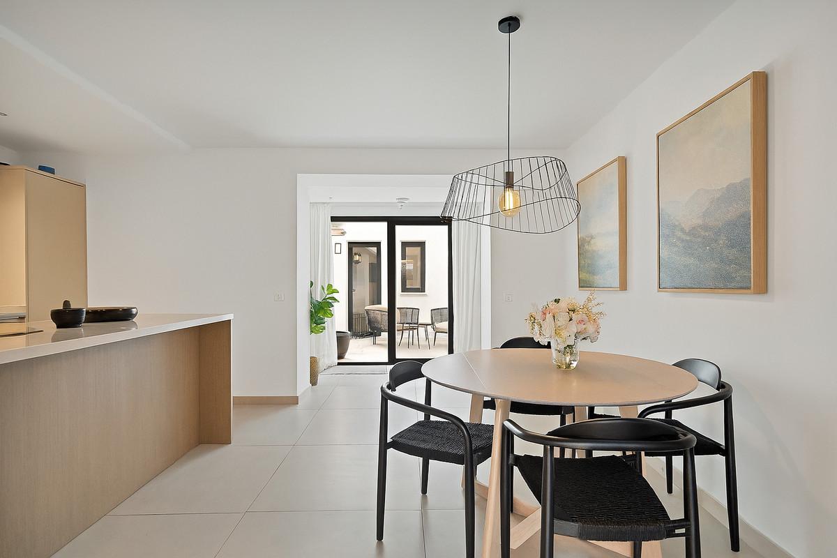 Apartment Ground Floor in Estepona