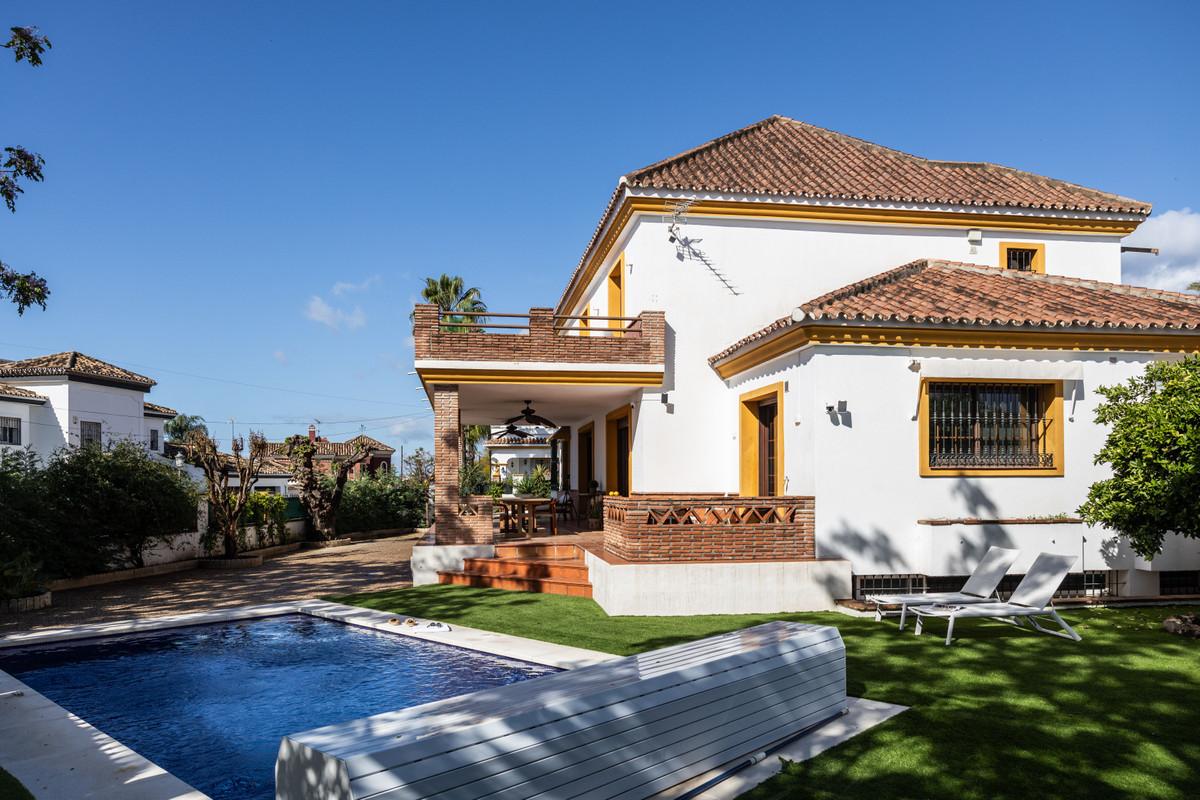 Villa Detached in San Pedro de Alcántara