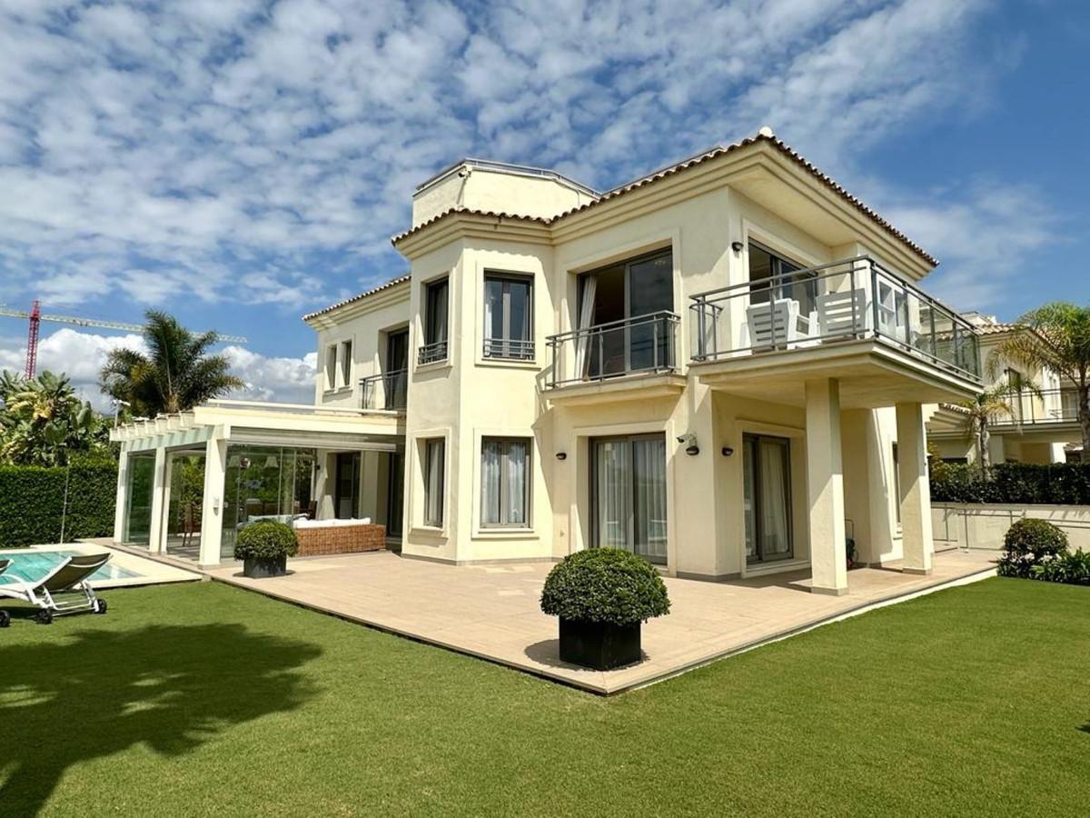 Villa Detached in Marbella
