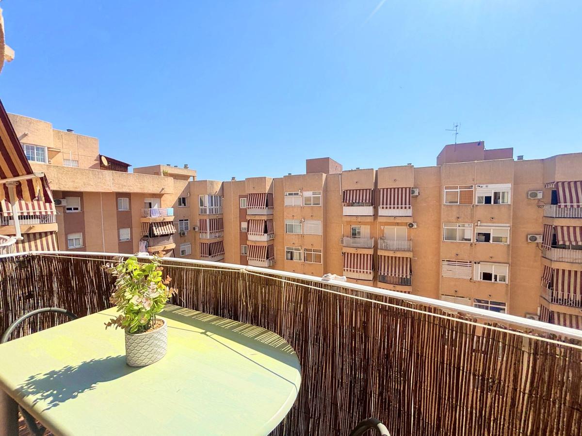 Apartment Middle Floor in Estepona