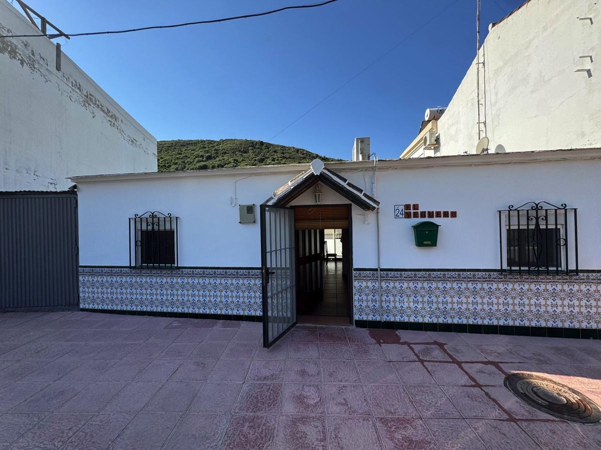 Townhouse Terraced in San Enrique