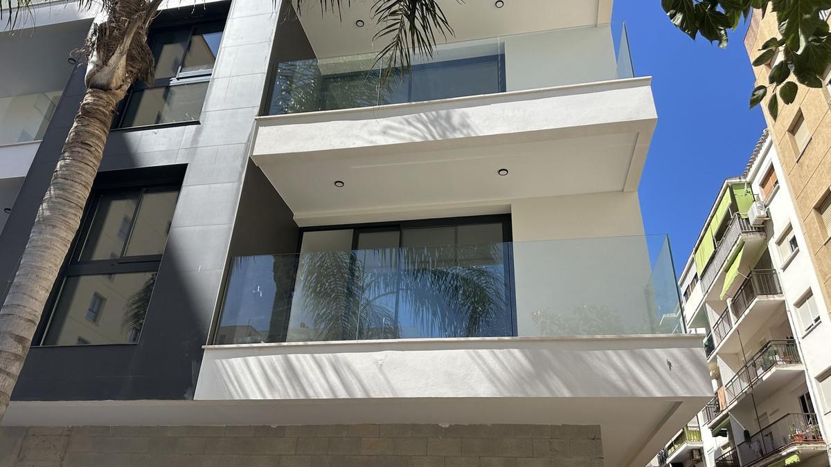 Apartment Middle Floor in Estepona