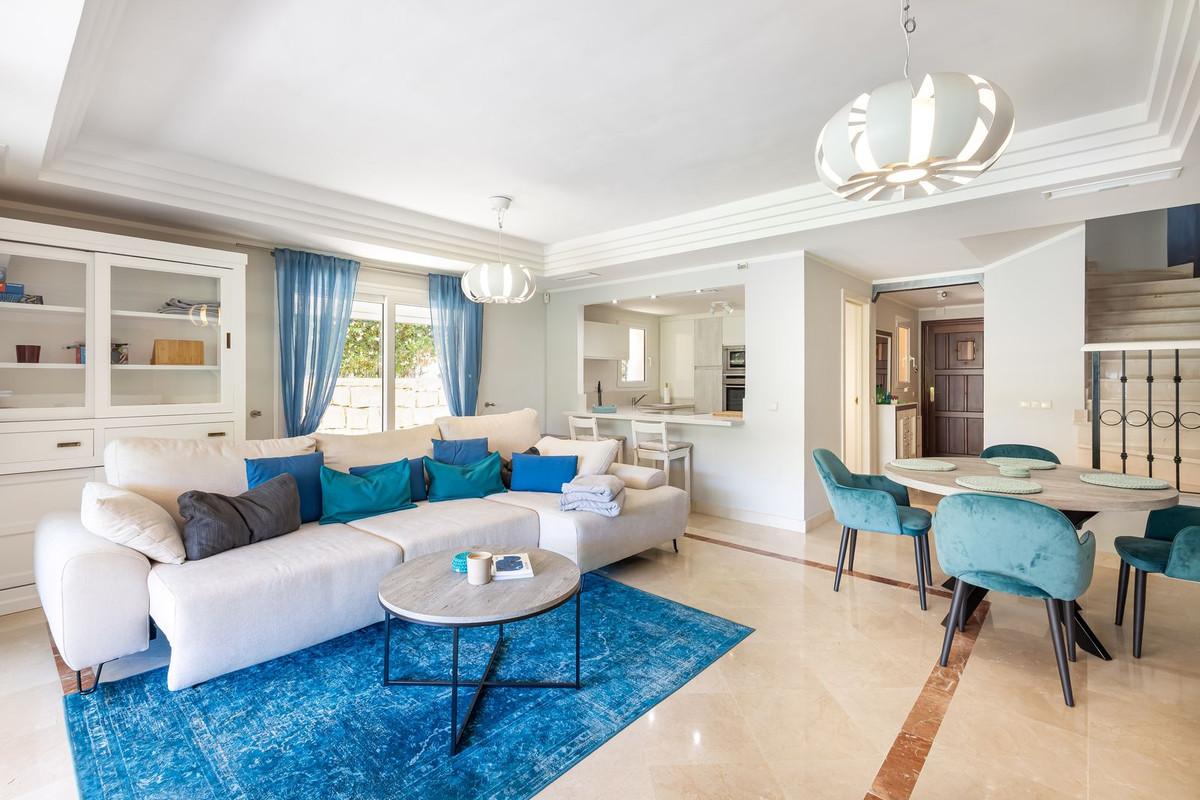 Townhouse Semi Detached in Riviera del Sol