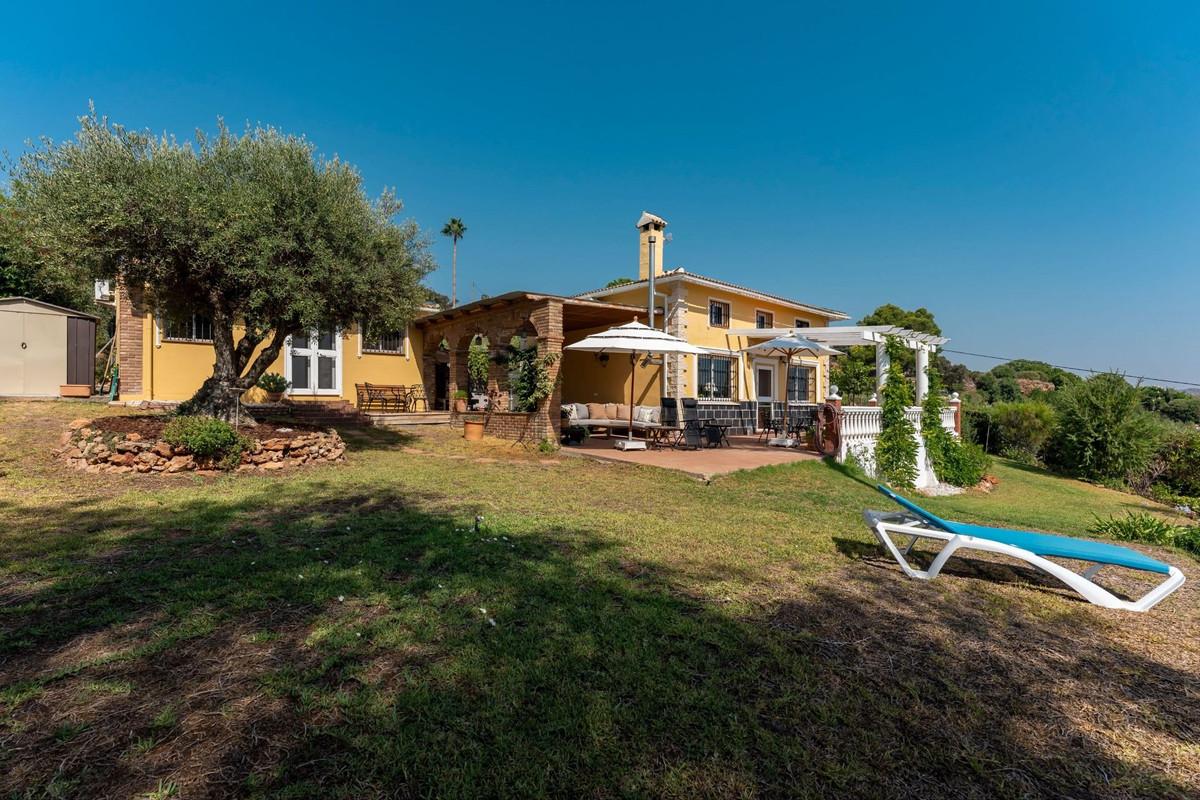 Villa Detached in Alhaurín de la Torre