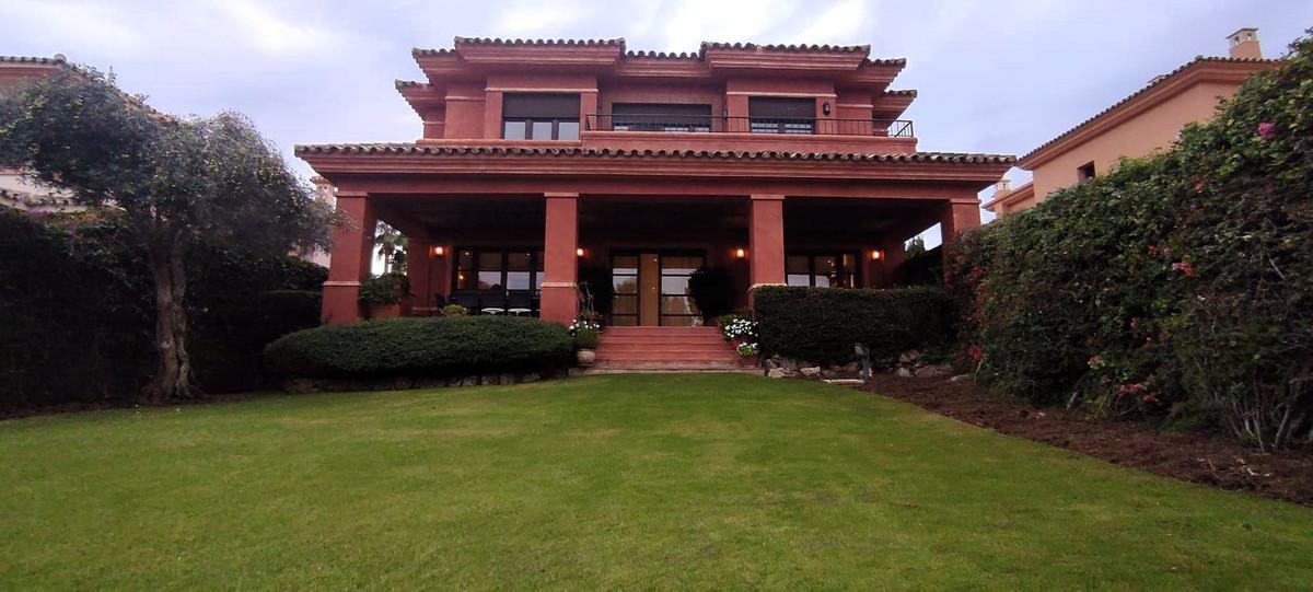 Villa Detached in Marbella