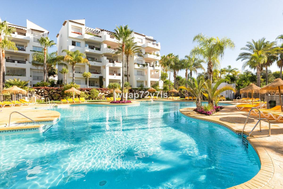 Apartment Middle Floor in Costalita