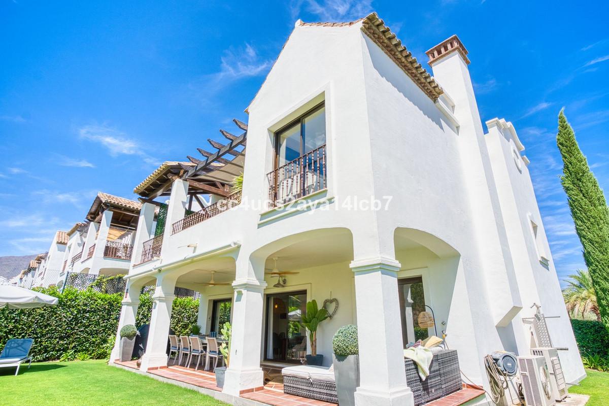 Villa Detached in Estepona