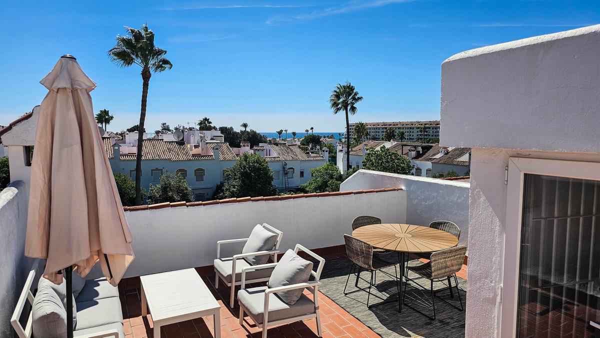 Townhouse Terraced in Casares